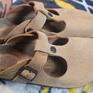 Birkenstock Tan Leather Buckle Sandals